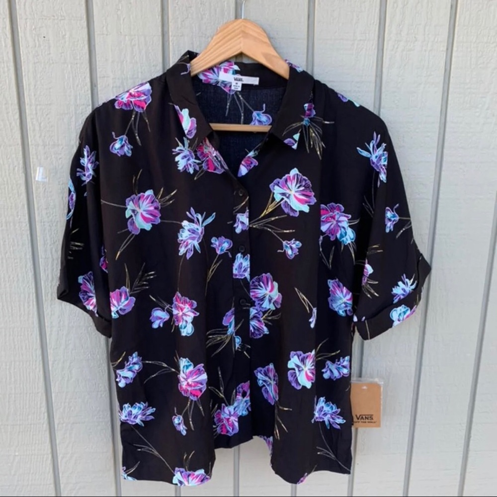 New with tags Vans Hawaiian Shirt